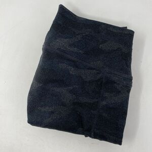 Vuori Women's Black Gray Camouflage Mid Rise Activewear Ankle Leggings‎